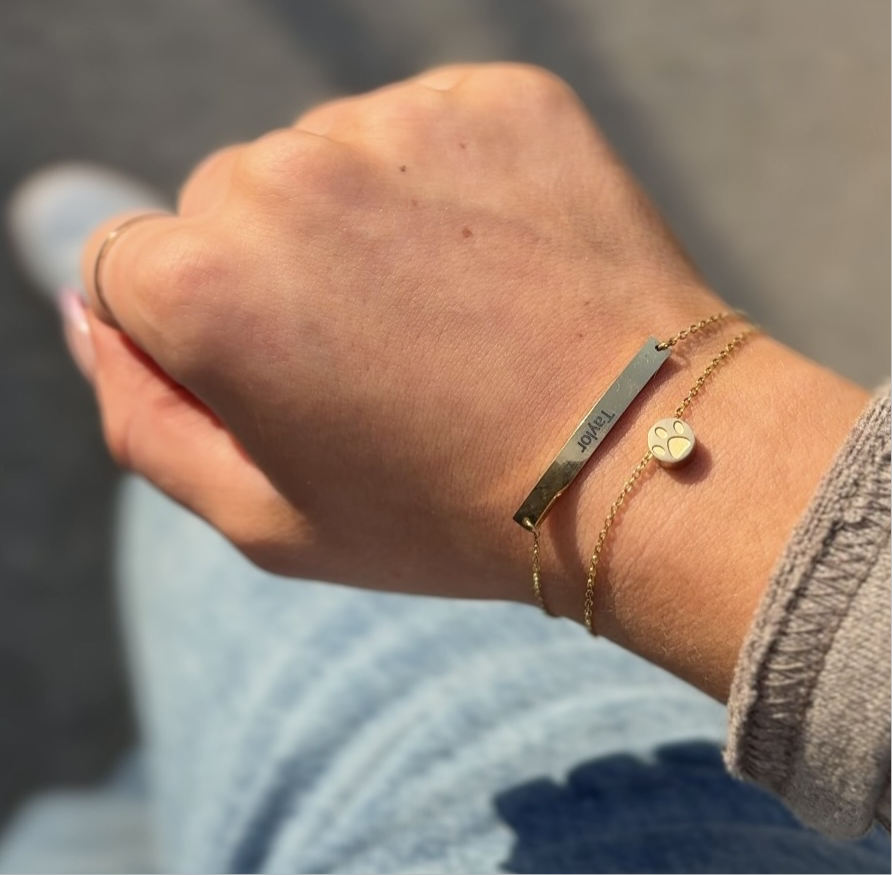 Marilyn Engraved Plate Bracelet