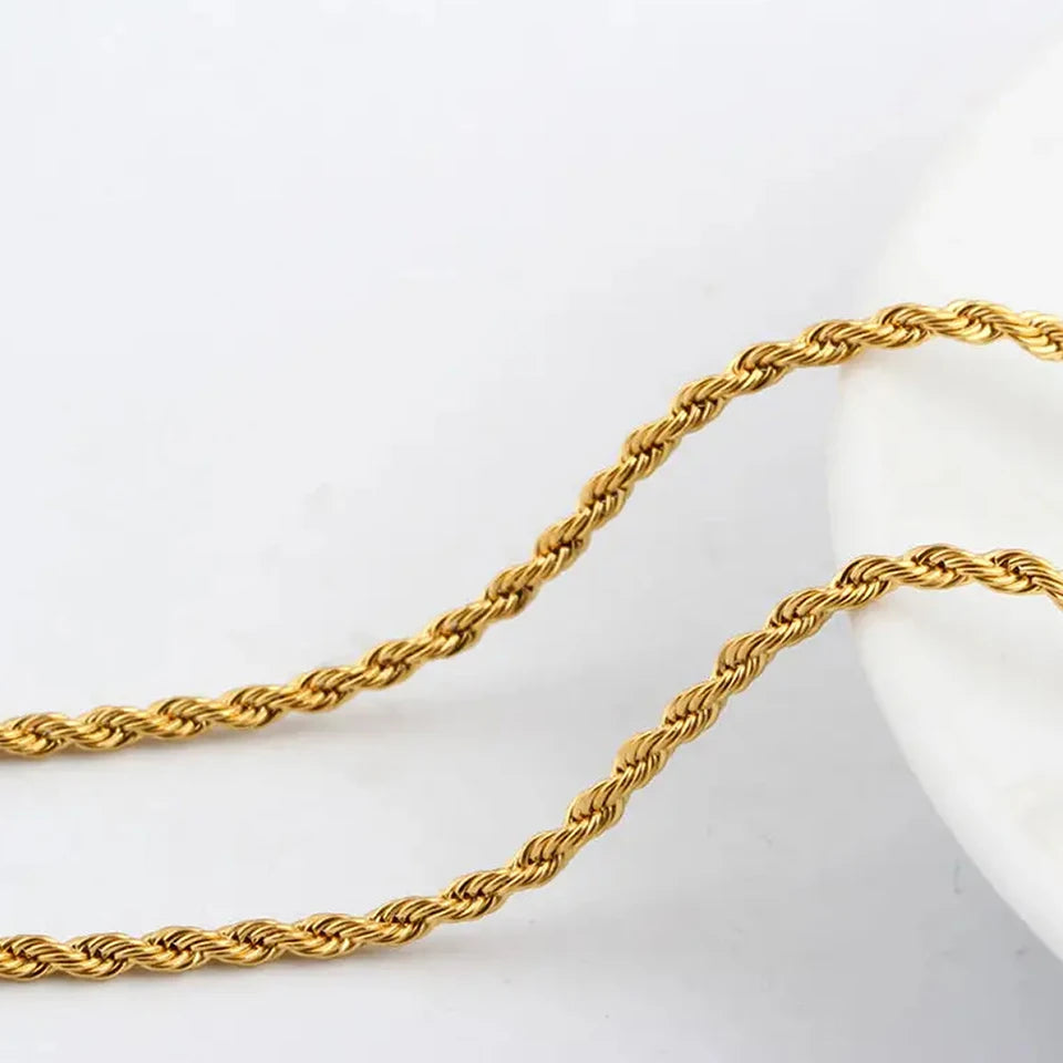 Skylar Rope Necklace